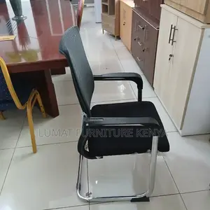 Confortable Conference Mesh Chair