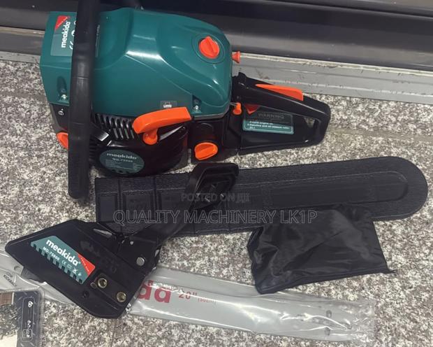 Classic Meakida Gasoline Chainsaw 20"