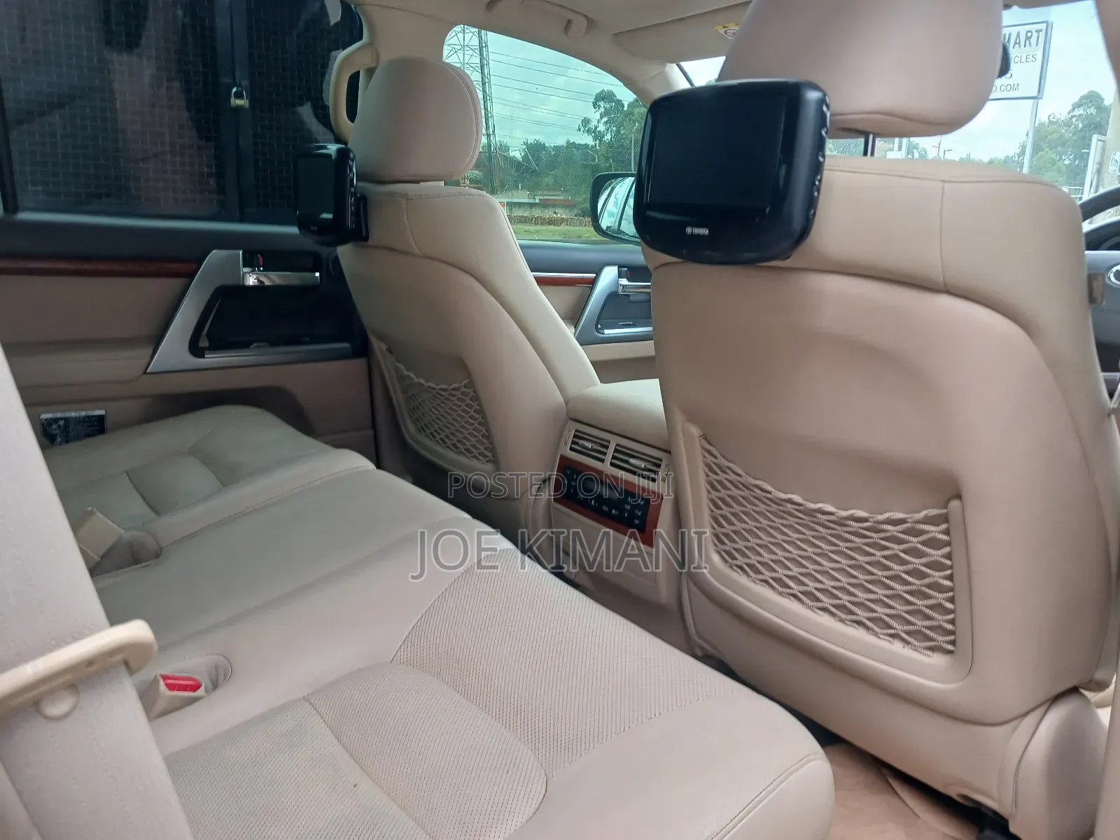 Toyota Land Cruiser 2010 Black