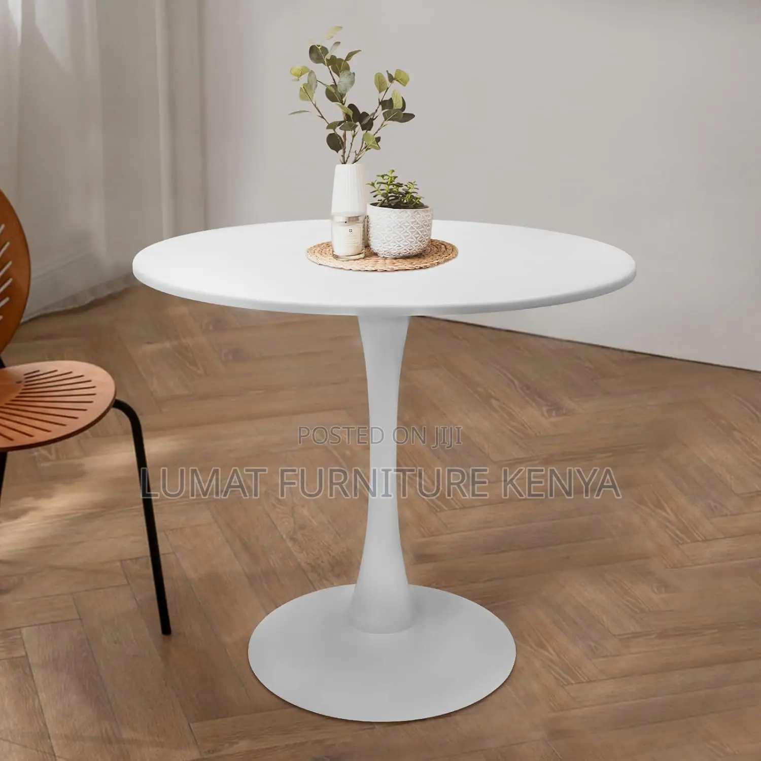 Modern White Dinning Round Eames Table