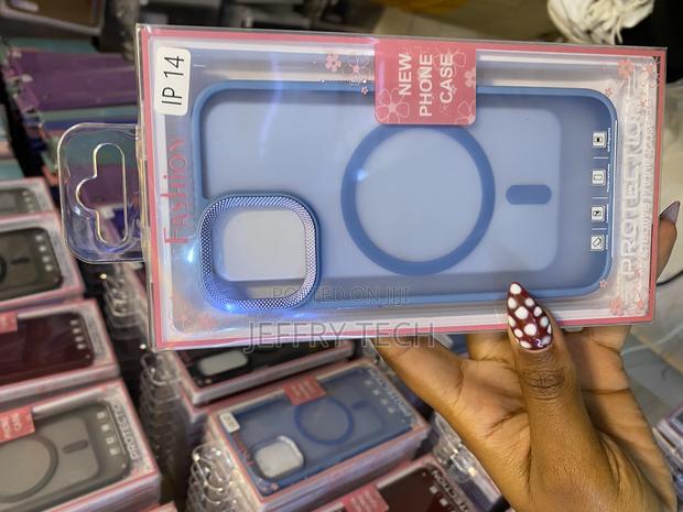 Acshion Magnetic Case for iPhone 14 Translucent Matte Case - main view