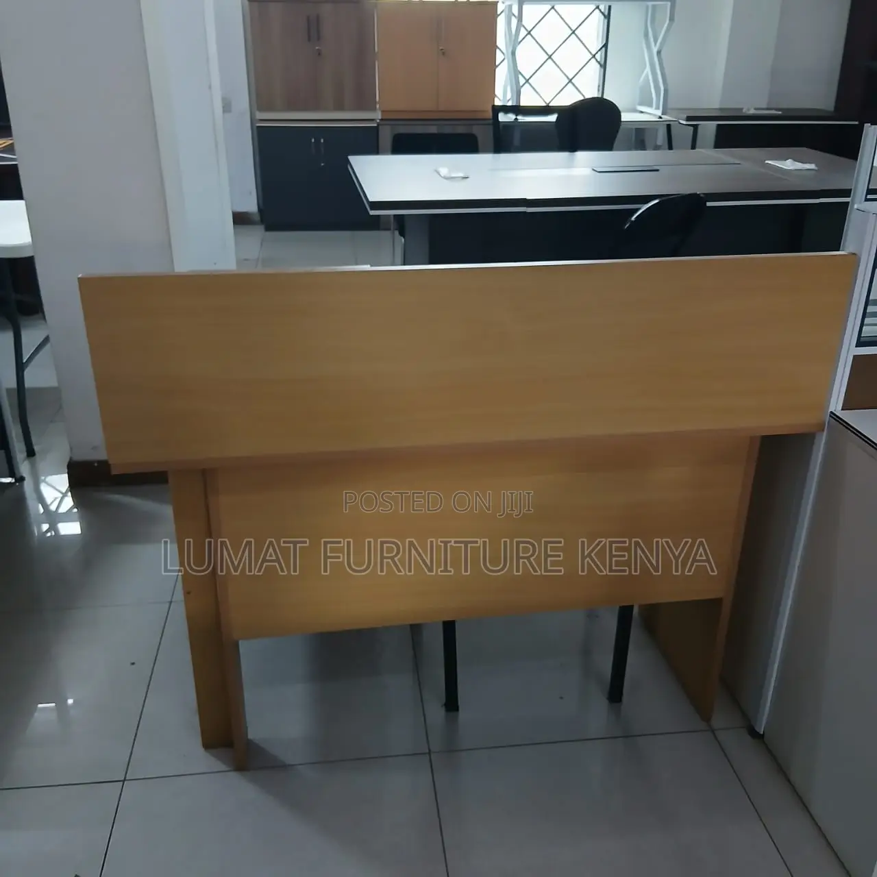 Modern 1 User L-Shaped Workstation