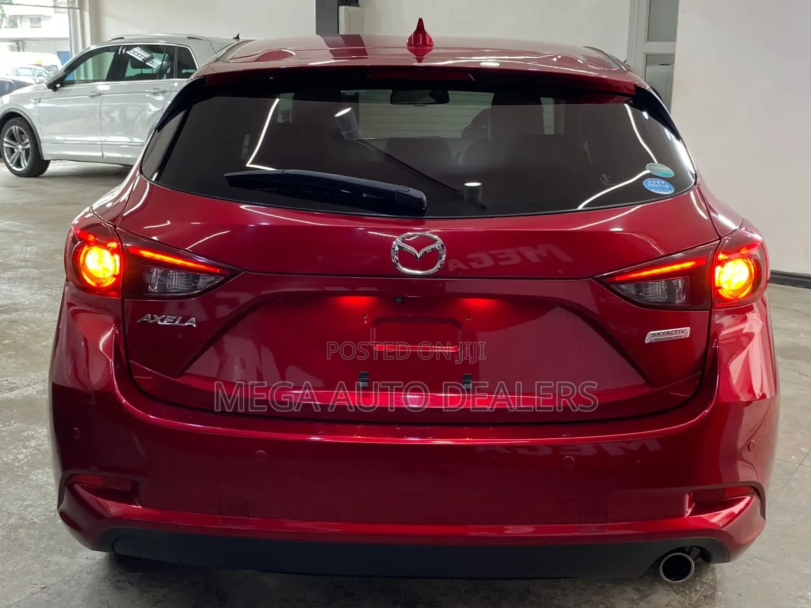 Mazda Axela 2018 Red