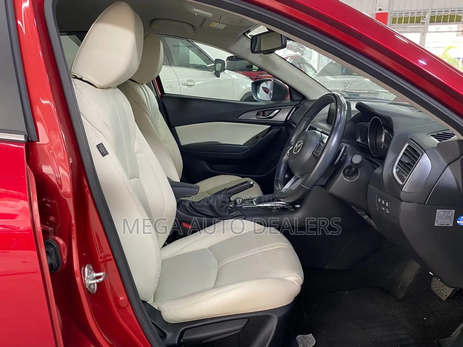 Mazda Axela 2018 Red