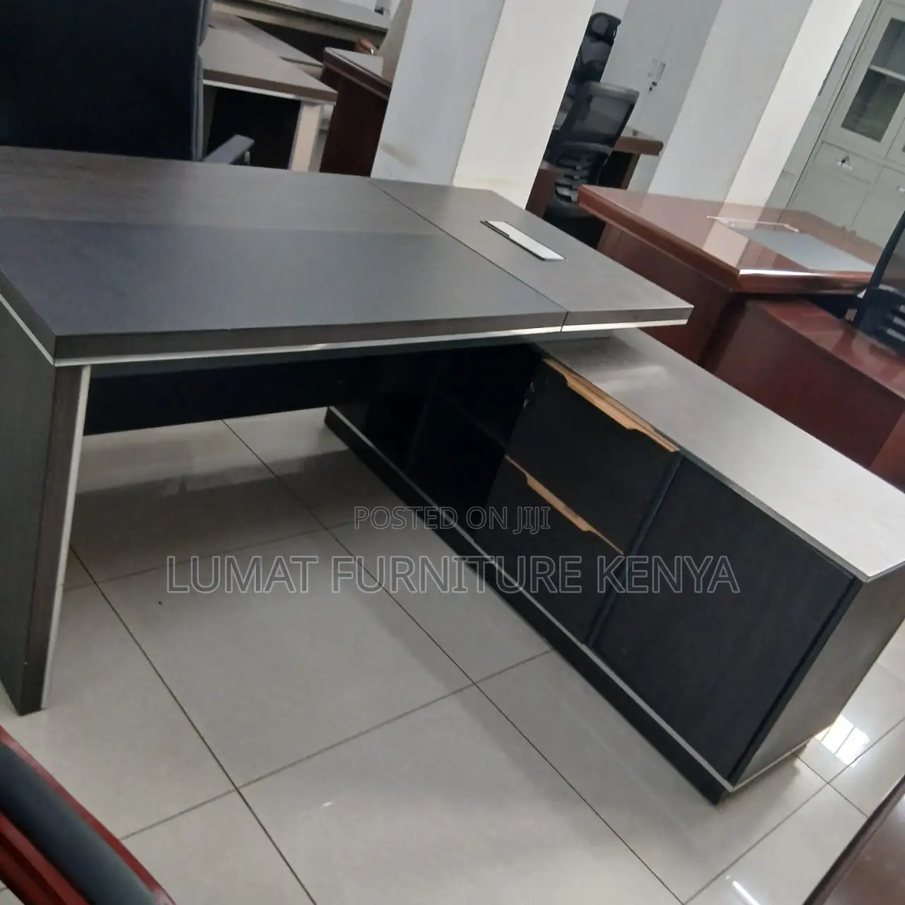 1600mm Directors Office Modern Advanced Desk