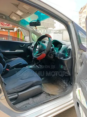 Honda Fit 2011 Silver