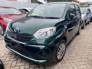 Toyota Passo 2018 Green