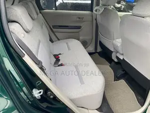 Toyota Passo 2018 Green