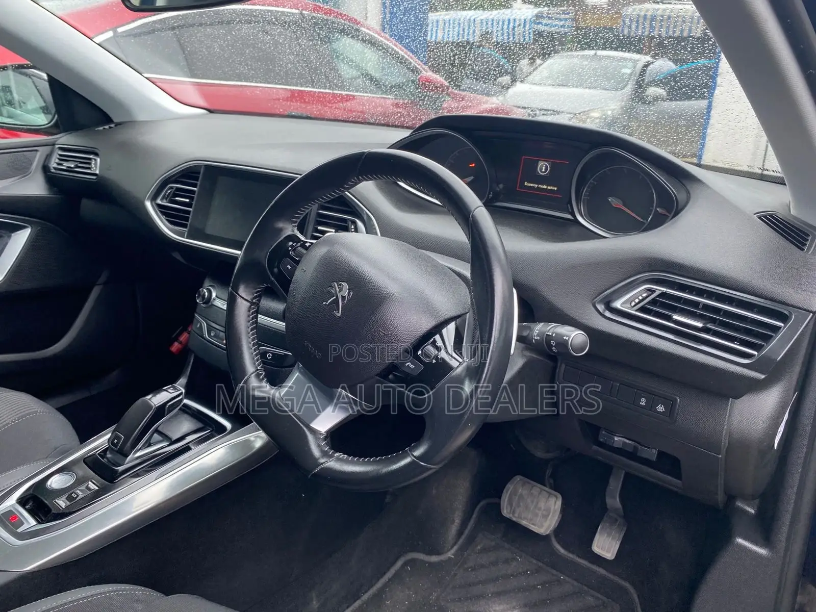 Peugeot 308 2019 Purple