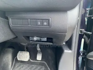 Peugeot 308 2019 Purple