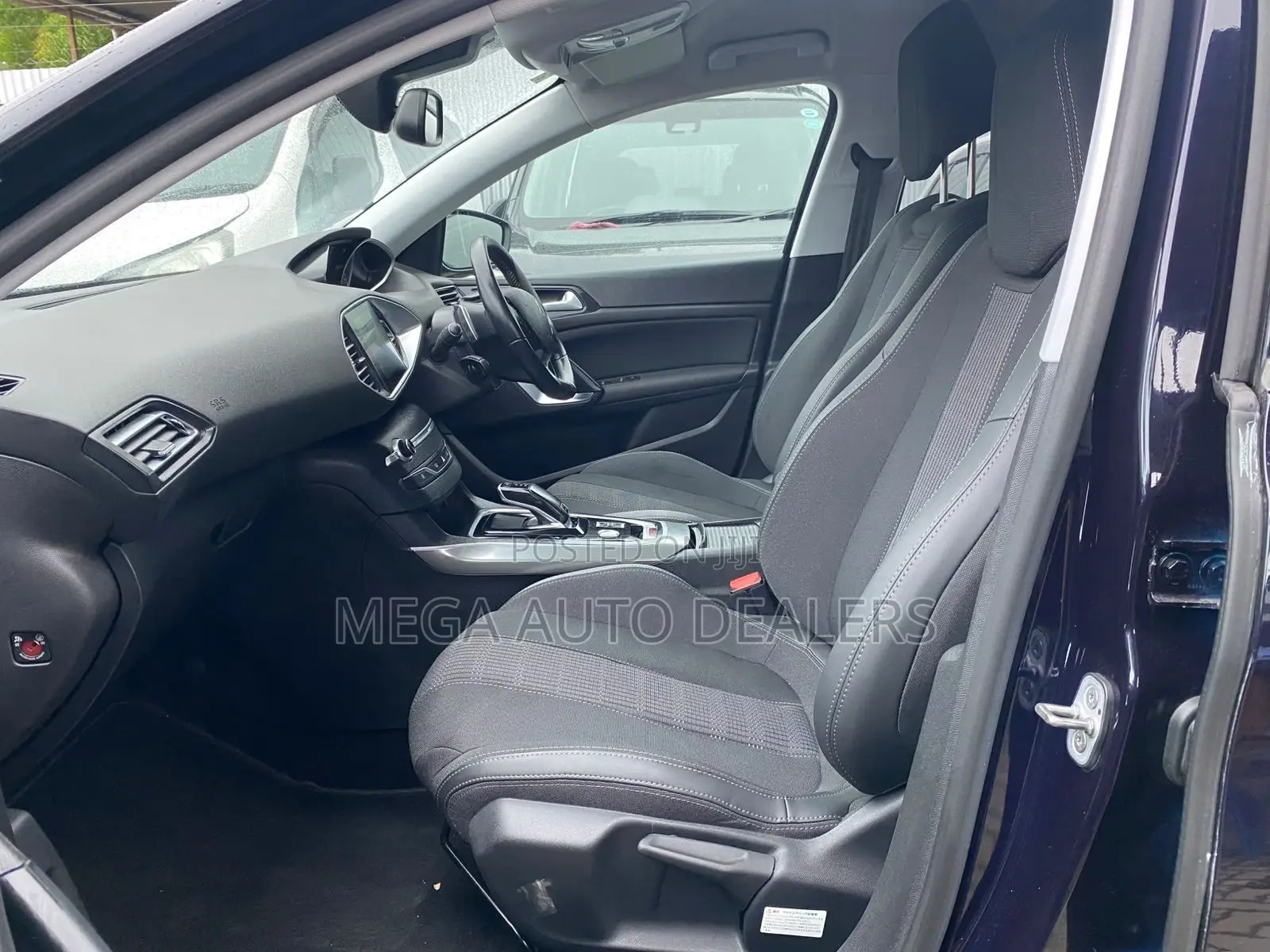 Peugeot 308 2019 Purple