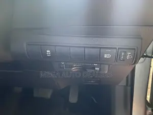 Toyota Corolla 2018 Silver