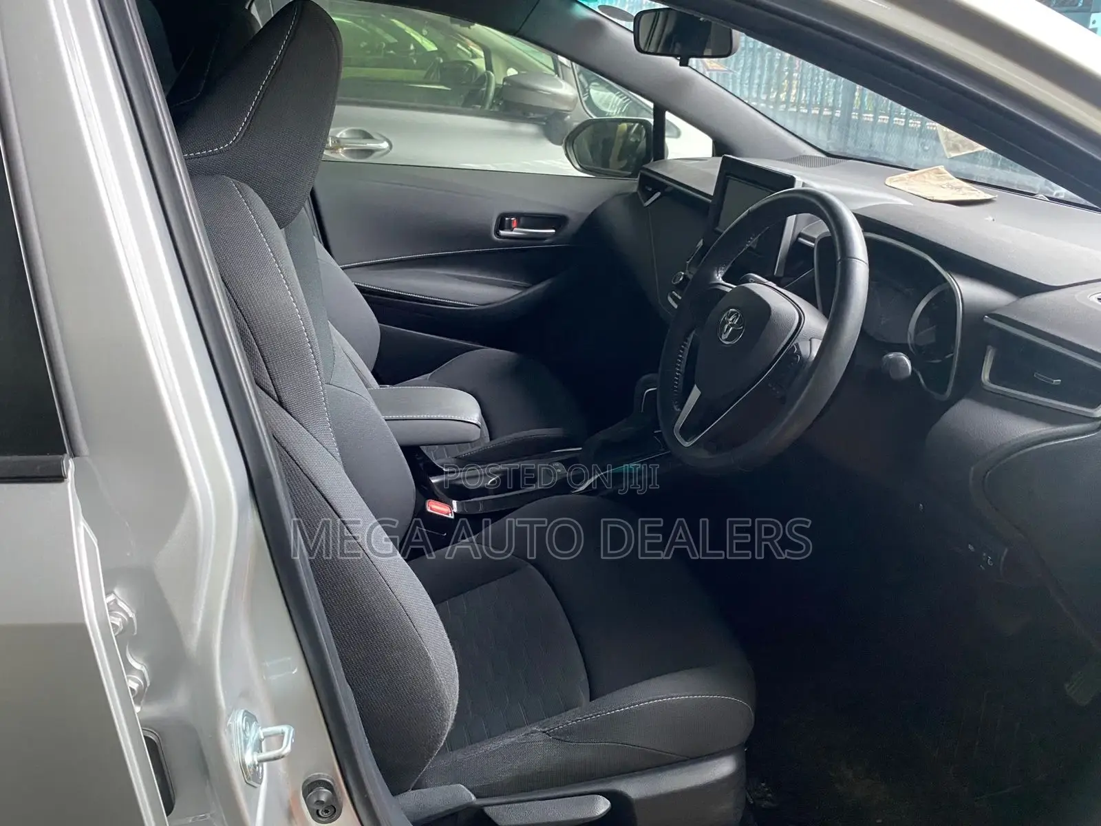 Toyota Corolla 2018 Silver