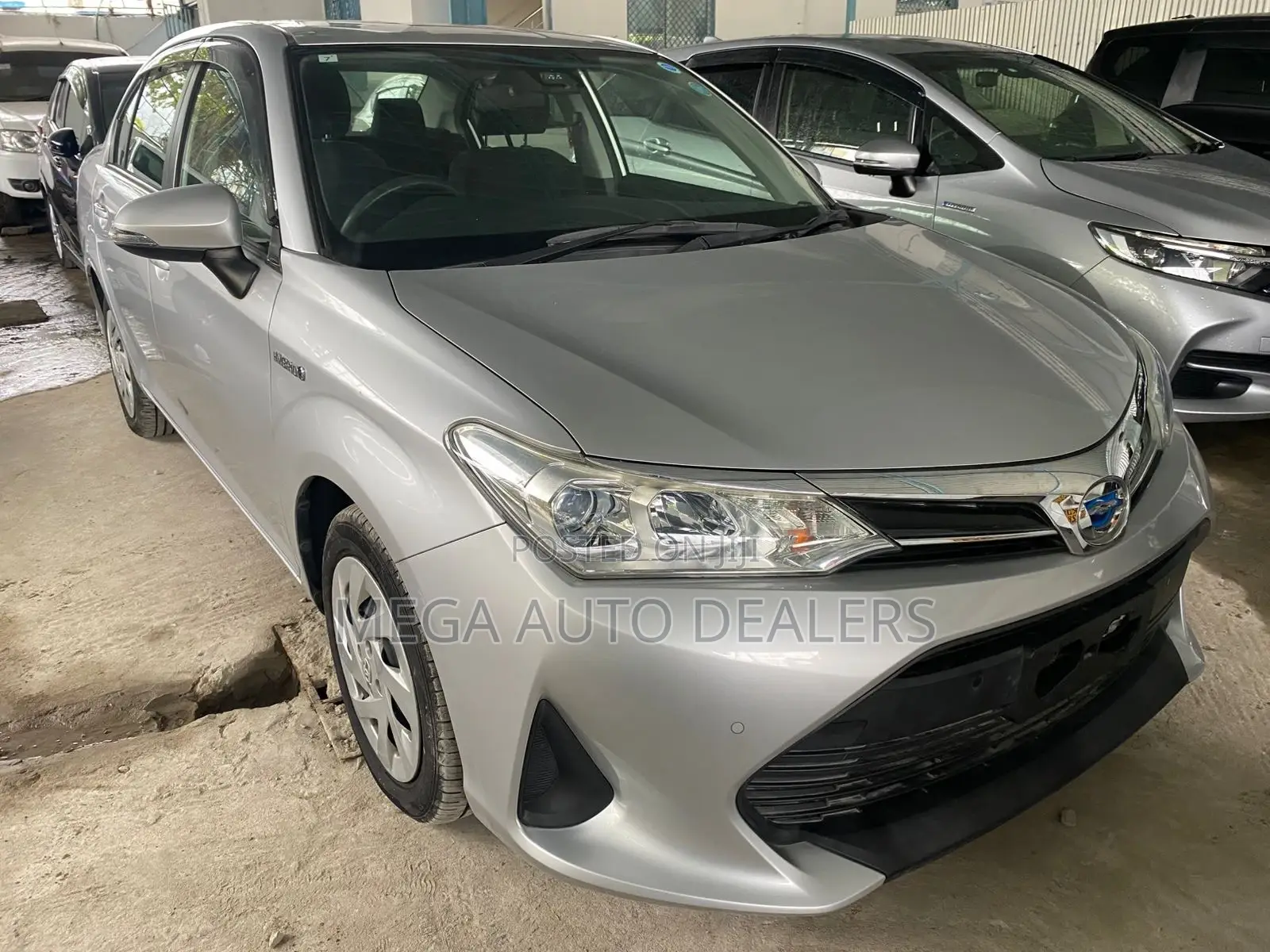 Toyota Axio 2018 Silver