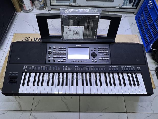 Yamaha Sx720 61keys Keyboard - thumbnail 3