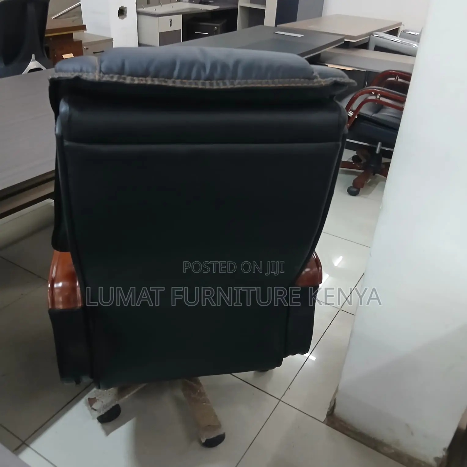 Black Leather Ceo Recliner Office Seat