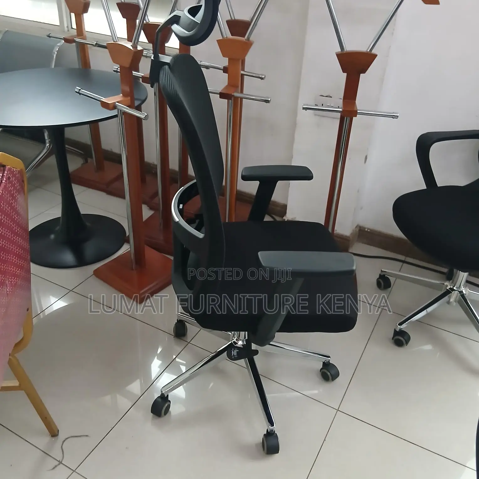 Ergonomic Modern High Back Mesh Office Seat