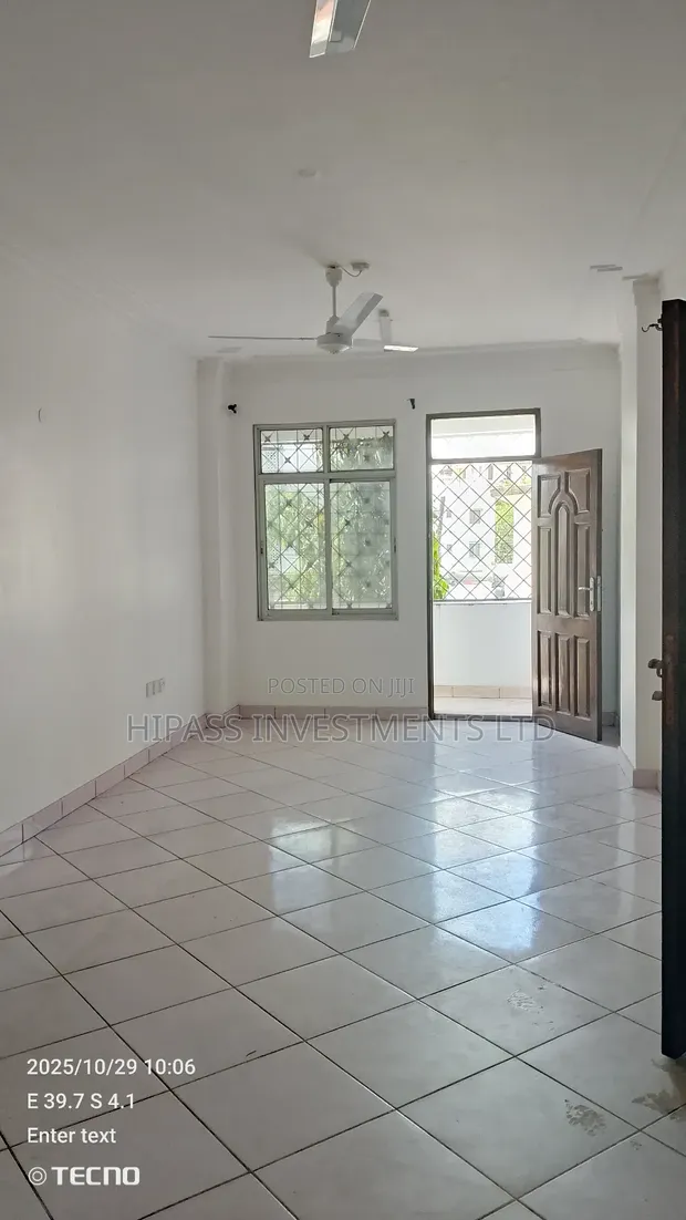 3bdrm Block of Flats in Tudor, Majengo for rent