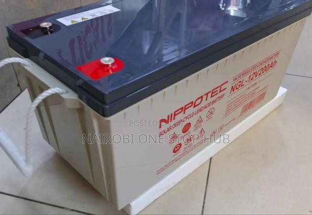 Nippotec 200ah Solar Battery - main view