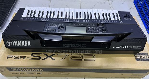 Yamaha Keyboard PRS Sx720 Series (1377 Voices ) - thumbnail 4