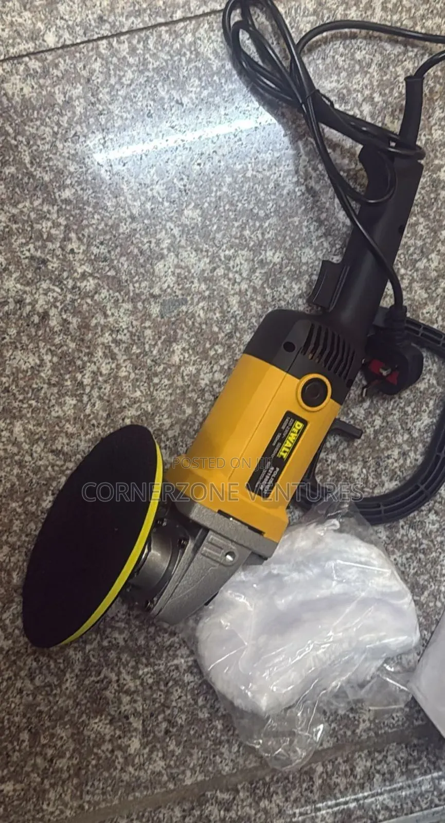 Dewalt Polisher/ Buffing Machine