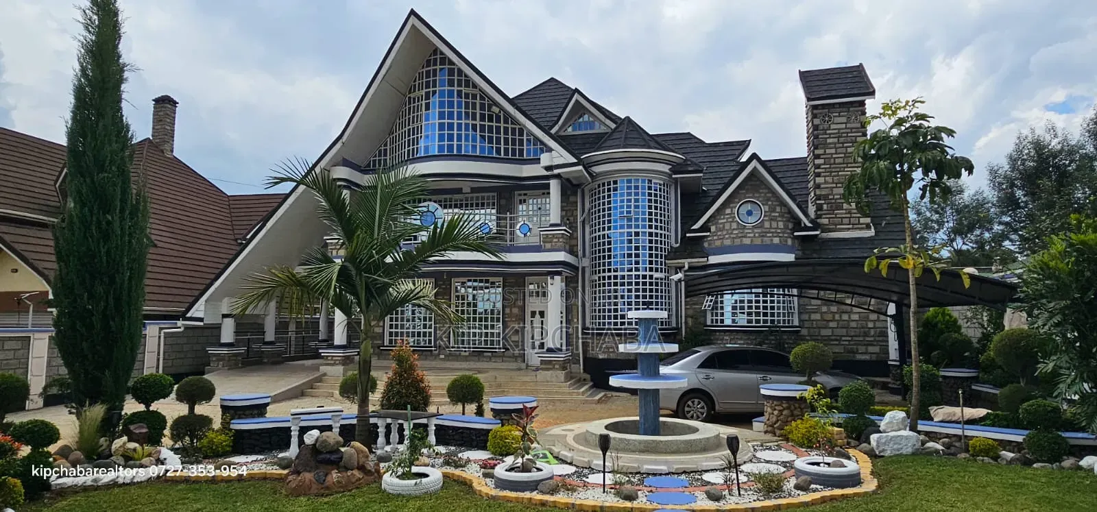 7bdrm Mansion in Hillside for sale