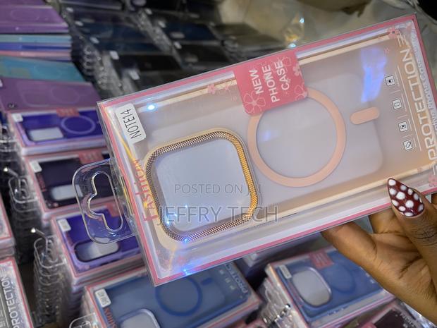 Voagon Magnetic Case for Xiaomi Redmi Note 14 Transluscent Matte - thumbnail 3