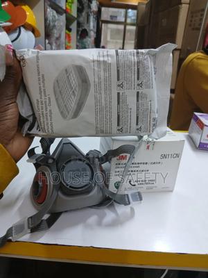 3m Reusable Half-mask - thumbnail 2