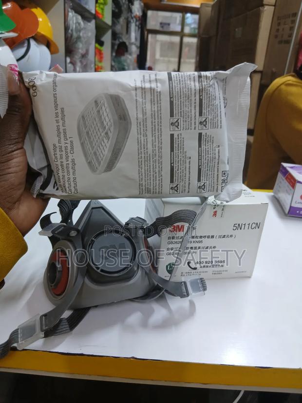 3m Reusable Half-mask - main view