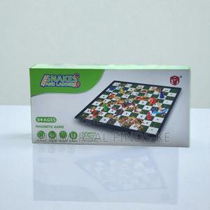 Snake and Ladders Board Game With Icons - thumbnail 2