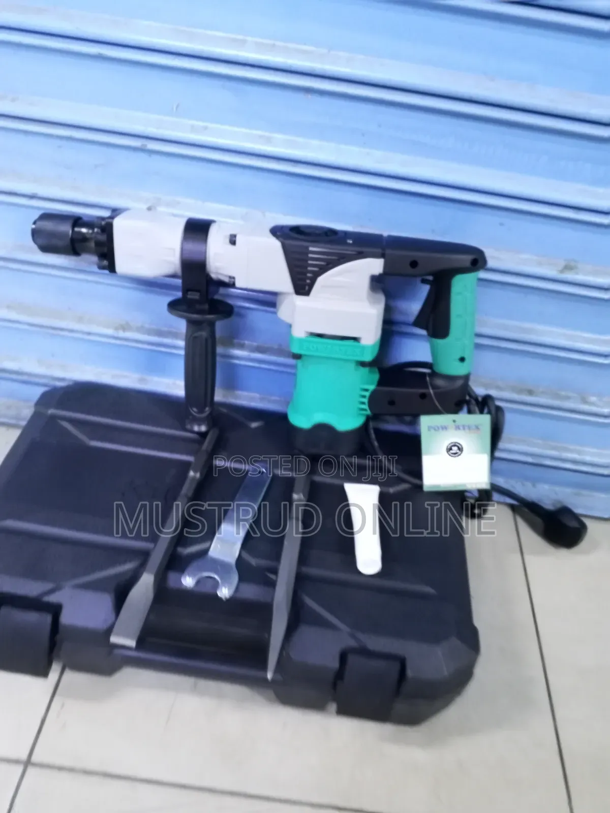 Powerful Demolition Hammer
