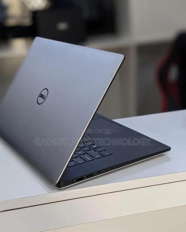 Laptop Dell Precision 5510 16GB Intel Core I7 SSD 512GB - thumbnail 2