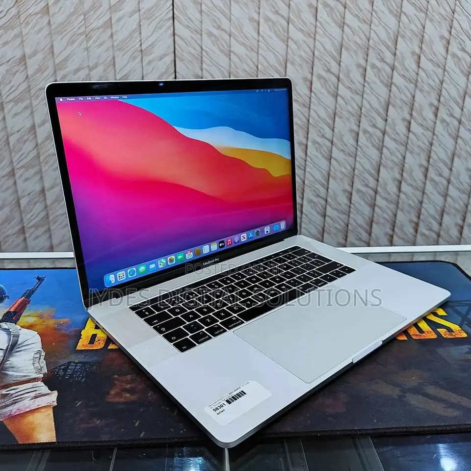 Laptop Apple MacBook Pro 2016 16GB Intel Core I7 SSD 512GB
