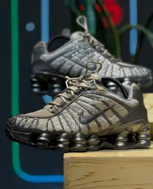 Nike Shocks