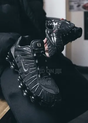 Nike Shocks