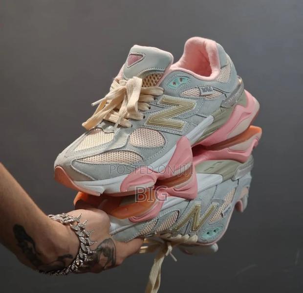 New Balance 9060 - thumbnail 2