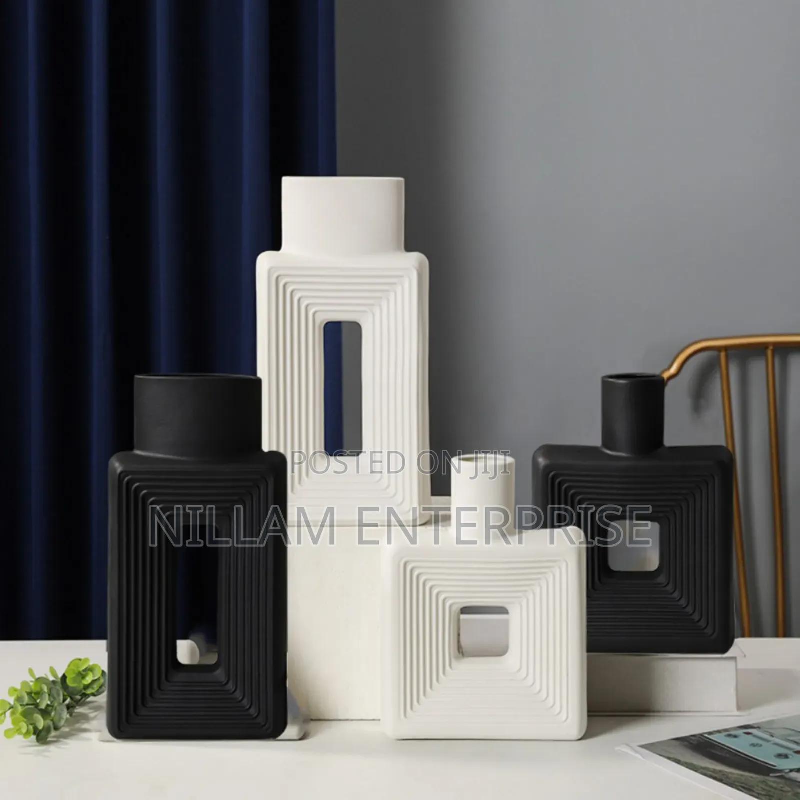 2pc Resin Square Decorative Vase Set*