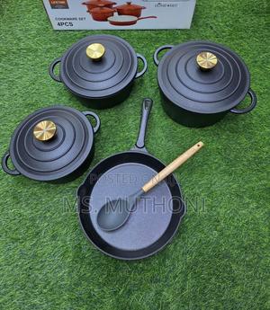 Matte Black / Enamel Black 7pcs Enamel Cast Iron Cooking Pots - main view