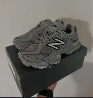 New Balance 9060 Gray