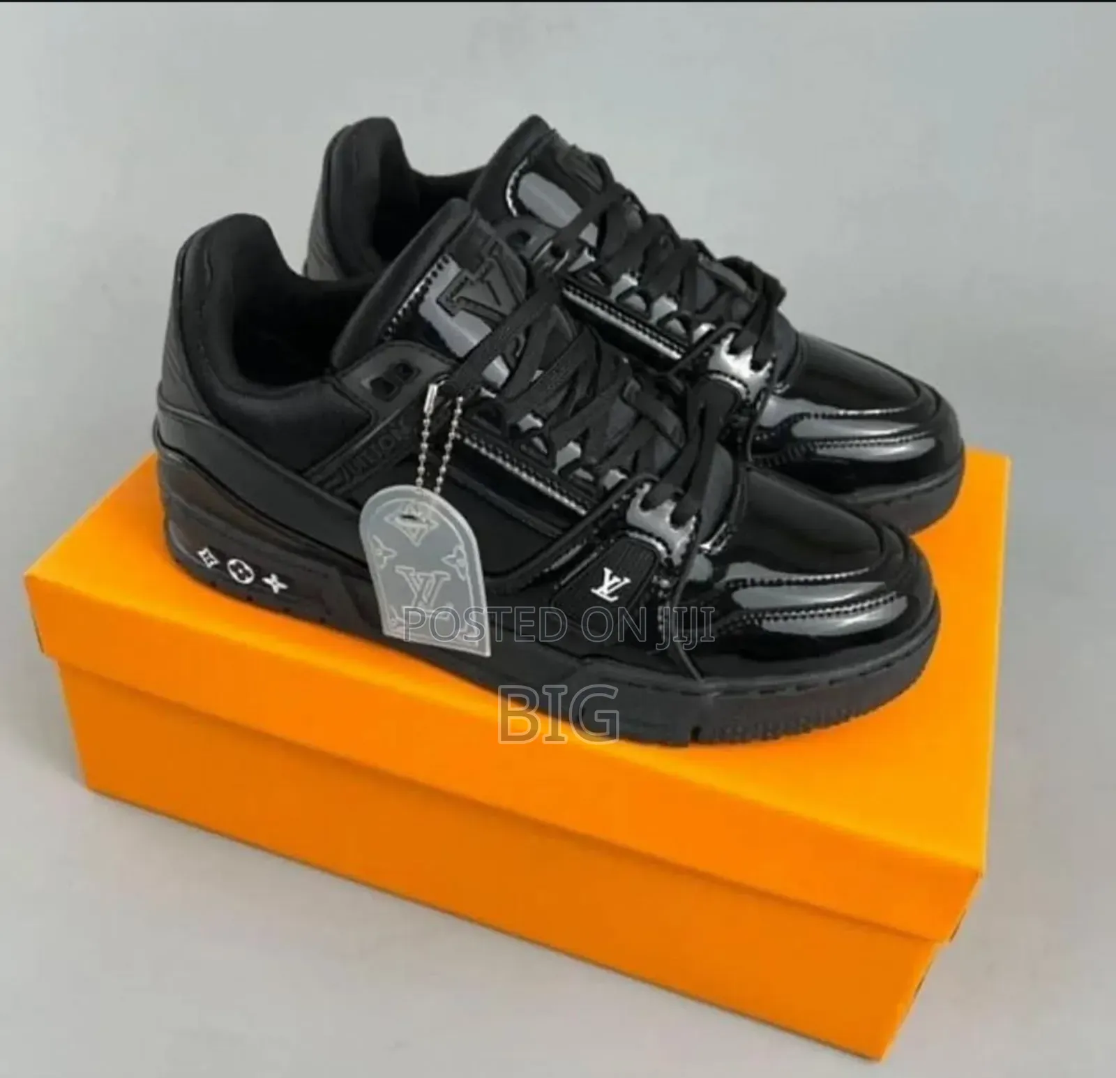 Lv Trainer Denim