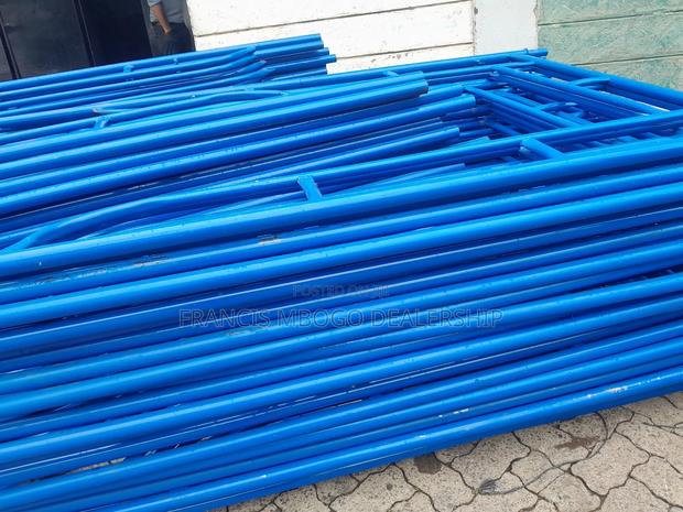 Rust Resistant Scaffolding Ladder - thumbnail 3