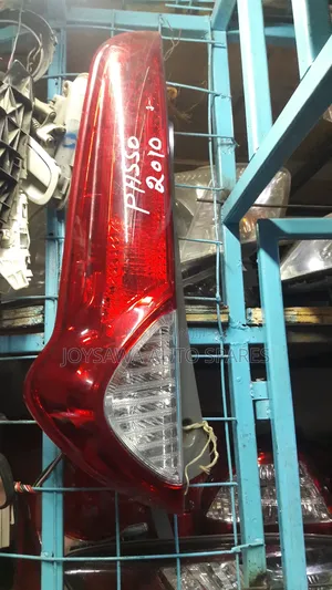 Toyota Passo Sette Taillight