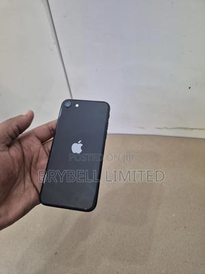 Apple iPhone SE (2022) 64 GB Black - thumbnail 2