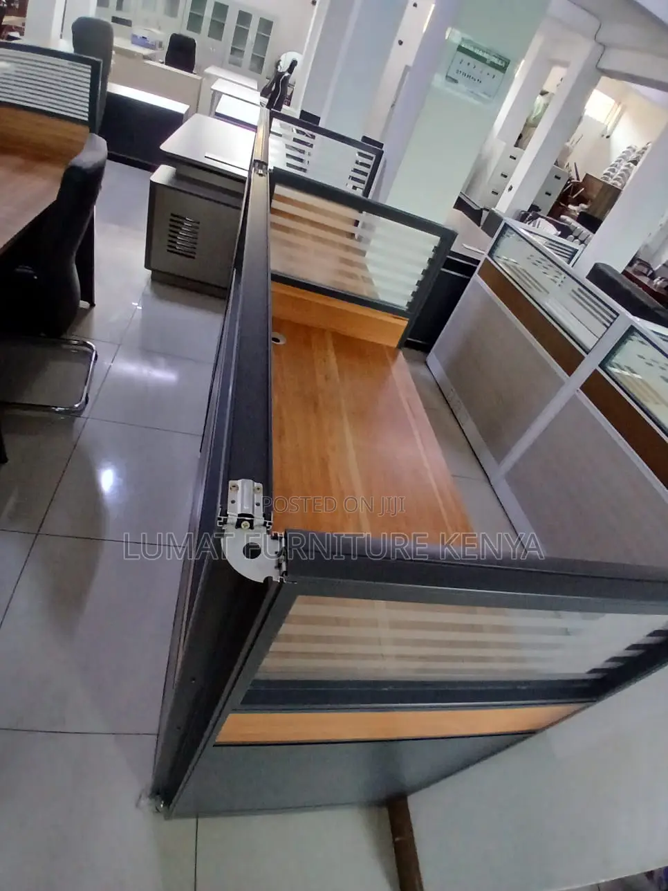2 Spacious Working Stations