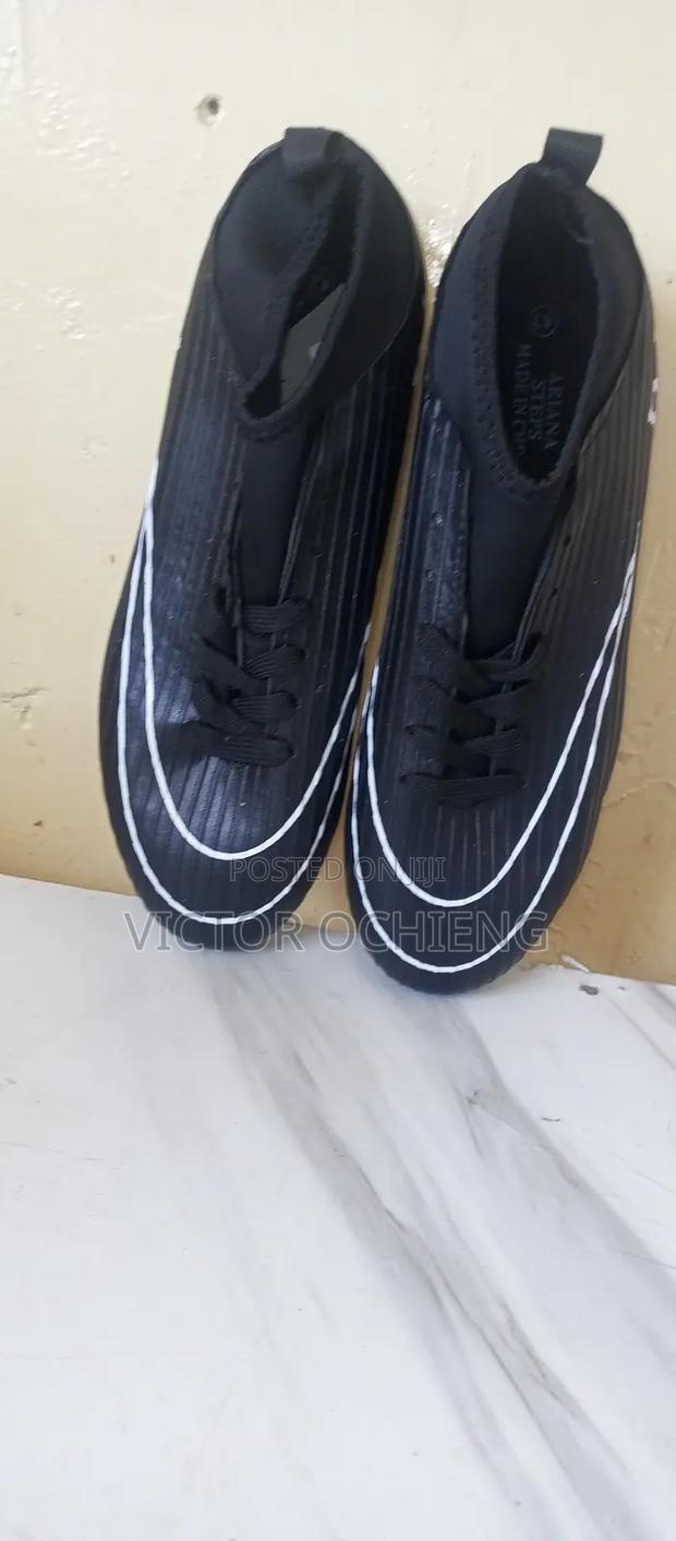 Football Boots - thumbnail 2