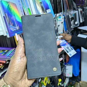 iPhone 17 Pro Max Caseme Leather Flip Cover