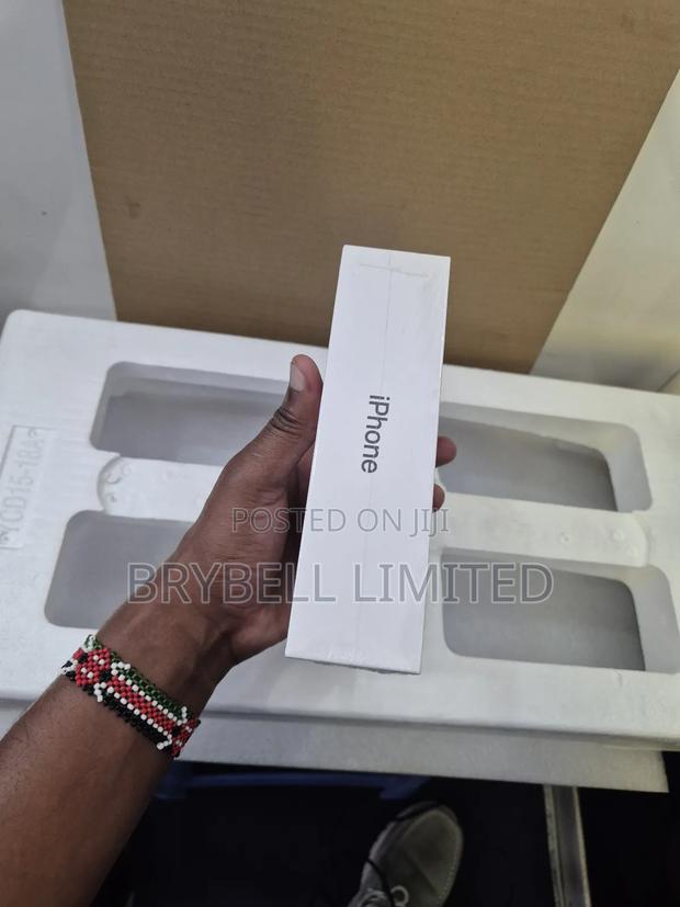 New Apple iPhone XS Max 256 GB Gold - thumbnail 4