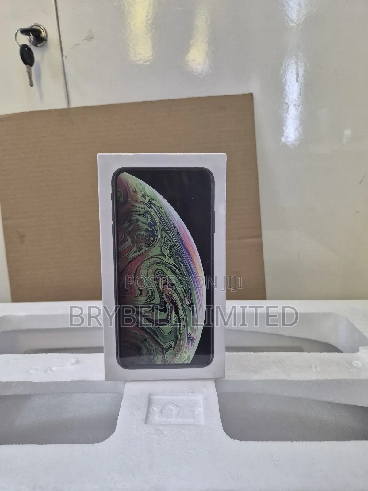 New Apple iPhone XS Max 256 GB Gold