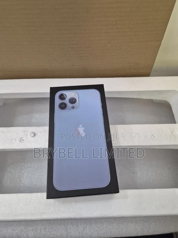 New Apple iPhone 13 Pro Max 256 GB Blue - thumbnail 3