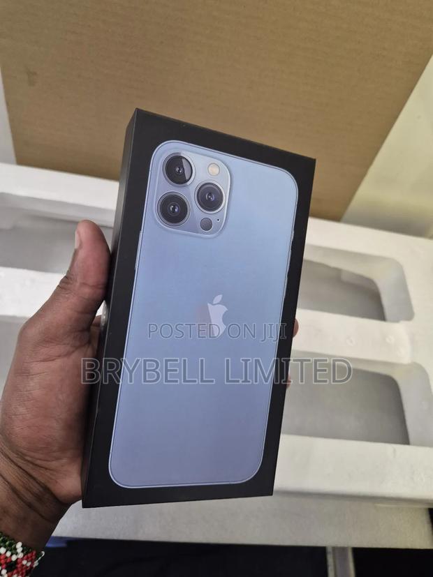 New Apple iPhone 13 Pro Max 256 GB Blue - thumbnail 2